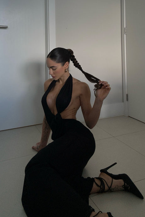 Ruby Mesh Knot Backless Maxi Dress - Black